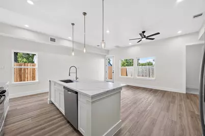 7930 Jester Street #A-B, Houston, TX 77051 - Photo 13