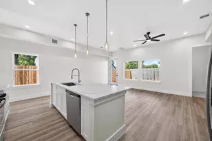 7930 Jester St, Houston, TX 77051 - Photo 13