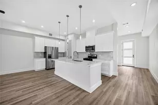 7930 Jester St, Houston, TX 77051 - Photo 11
