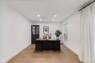 9206 Kapri Ln, Houston, TX 77025 - Photo 27