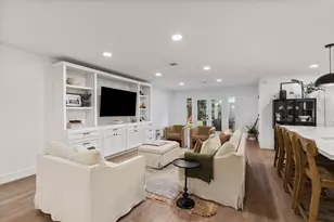 9206 Kapri Ln, Houston, TX 77025 - Photo 9