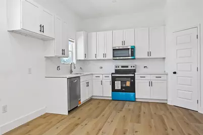 8123 Betty Boop Street #A/B, Houston, TX 77028 - Photo 13