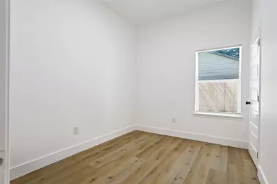 8123 Betty Boop Street #A/B, Houston, TX 77028 - Photo 7