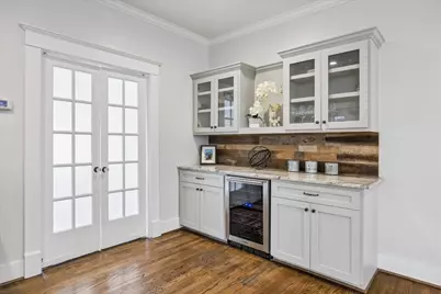 1307 Marshall Street, Houston, TX 77006 - Photo 7