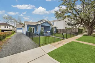 1307 Marshall St, Houston, TX 77006 - Photo 23