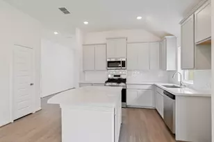 3804 Sunrise Ln, League City, TX 77573 - Photo 11