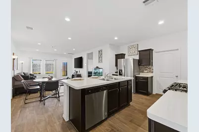 14846 Cypress Hollow Drive, New Caney, TX 77357 - Photo 7