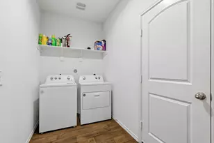 14846 Cypress Holw Dr, New Caney, TX 77357 - Photo 23