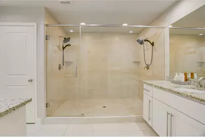 823 W 24th Street, Houston, TX 77008 - Photo 27