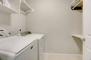 823 W 24th St, Houston, TX 77008 - Photo 31