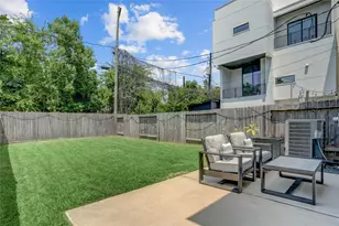 823 W 24th St, Houston, TX 77008 - Photo 33