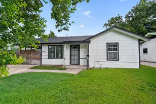 4813 Brinkley St, Houston, TX 77033 - Photo 1