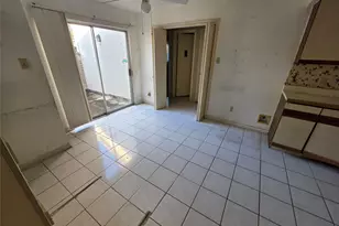 12738 S Dairy Ashford Rd, Houston, TX 77099 - Photo 5
