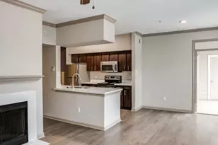 2700 Woodland Park Dr, Houston, TX 77082 - Photo 7