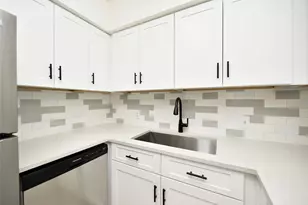 2600 Bellefontaine St, Houston, TX 77025 - Photo 11