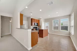 2603 Golden Creek Ln, Pearland, TX 77584 - Photo 3