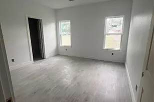 807 S State St, Madisonville, TX 77864 - Photo 11