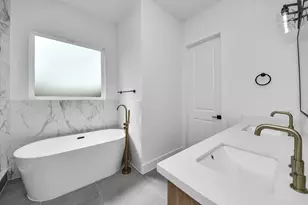 6949 Foster St, Houston, TX 77021 - Photo 29