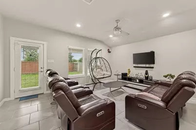 7523 Keystone Blossom Trail, Richmond, TX 77407 - Photo 11