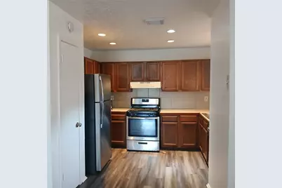 5434 Parkridge Drive, Houston, TX 77053 - Photo 3