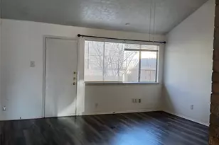 5434 Parkridge Dr, Houston, TX 77053 - Photo 5