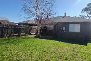 5434 Parkridge Dr, Houston, TX 77053 - Photo 9