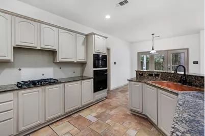 23 Rustic Bend Place, The Woodlands, TX 77382 - Photo 19