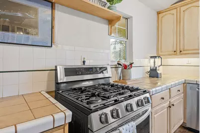 5933 Fm 1374 Road, New Waverly, TX 77358 - Photo 7