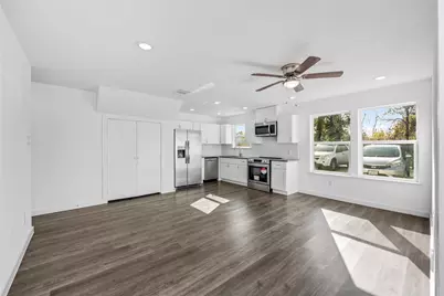 7123 Bywood Street, Houston, TX 77028 - Photo 7