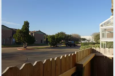 18800 Egret Bay Boulevard #905, Webster, TX 77058 - Photo 19