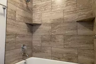 18800 Egret Bay Blvd, Webster, TX 77058 - Photo 11