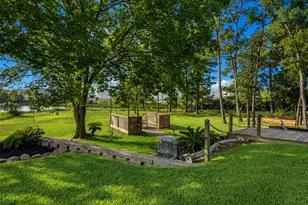 3535 Bayou Forest Dr, La Porte, TX 77571 - Photo 7