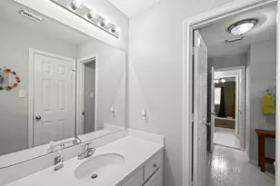 2446 Plantation Bend Dr, Sugar Land, TX 77478 - Photo 27