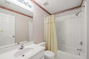 2446 Plantation Bend Dr, Sugar Land, TX 77478 - Photo 21