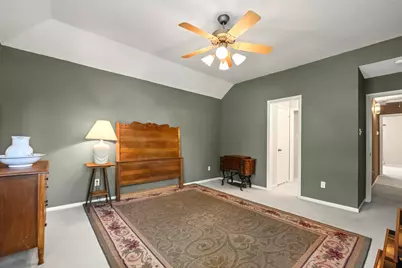 2446 Plantation Bend Drive, Sugar Land, TX 77478 - Photo 31