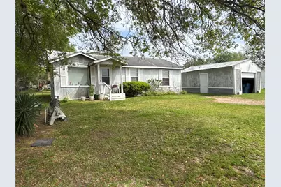 646 Baker Street, Hempstead, TX 77445 - Photo 3