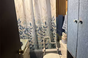 646 Baker St, Hempstead, TX 77445 - Photo 11