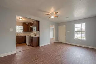 4006 Sunflower St, Houston, TX 77051 - Photo 3