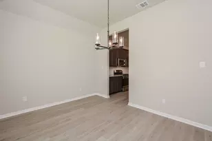 1063 Bending Trl Dr, Tomball, TX 77375 - Photo 5