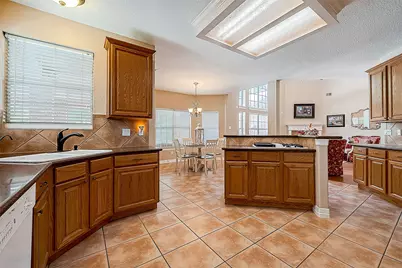 6 Kings Hill Lane, Humble, TX 77346 - Photo 7