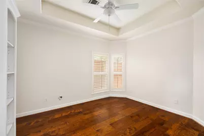 9406 Bevlyn Drive, Houston, TX 77025 - Photo 15