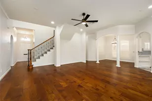 9406 Bevlyn Dr, Houston, TX 77025 - Photo 9