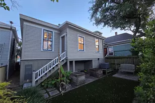 2526 Ursuline St, Galveston, TX 77550 - Photo 19