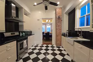 2526 Ursuline St, Galveston, TX 77550 - Photo 11