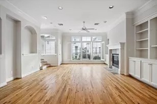3930 Blossom St, Houston, TX 77007 - Photo 9