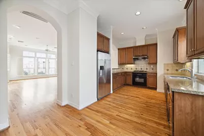 3930 Blossom Street, Houston, TX 77007 - Photo 15