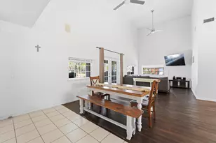 13392 Southshore Dr, Conroe, TX 77304 - Photo 9