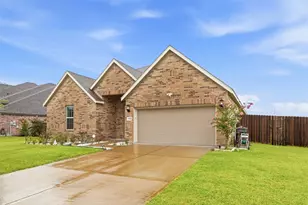 15551 Blue Lake Dr, Mont Belvieu, TX 77523 - Photo 3