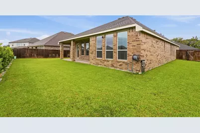 15551 Blue Lake Drive, Mont Belvieu, TX 77523 - Photo 21
