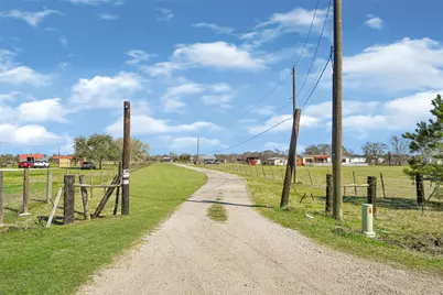 952 County Road 602, Dayton, TX 77535 - Photo 13